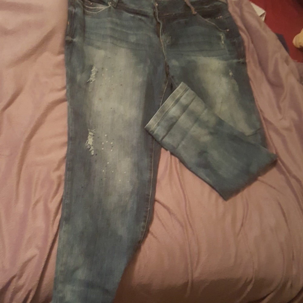 Capris